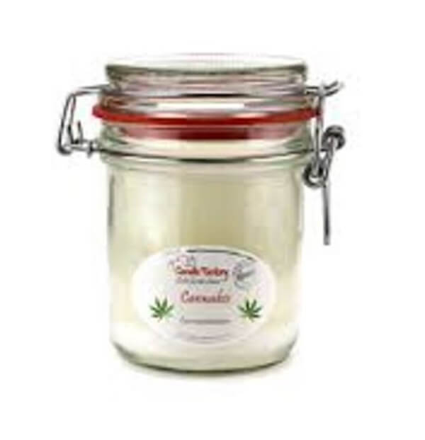 Candle Factory Hochwertige Duftkerze im Weck Glas aus Stearinwachs mit dem Duft Canabis Gartenduft groß 