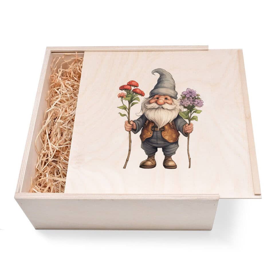 Zwergen Geschenkbox groß aus Holz mit verzierten Deckel. Jetzt in unserem Geschenke Onlineshop kaufen.