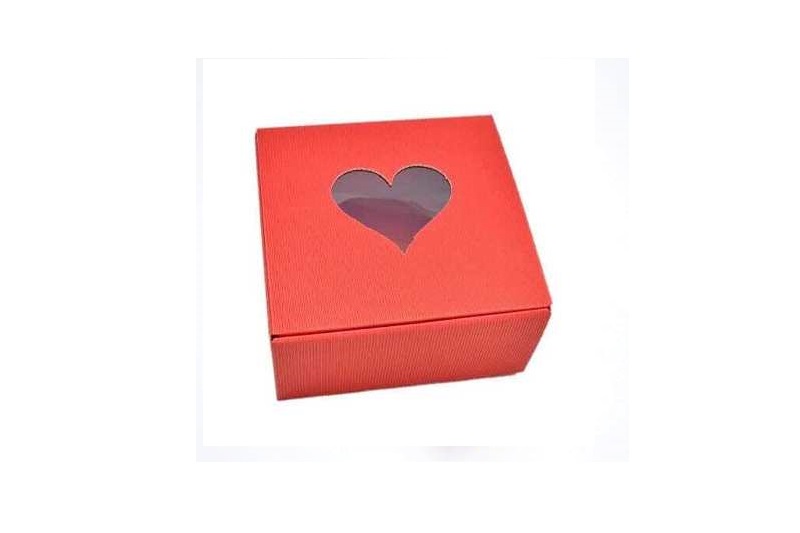 Geschenkbox aus Pape in rot mit Sichtfenster. Als Geschenk für Sie oder Ihn. Jetzt in unserem Kerzen Onlineshop kaufen.
