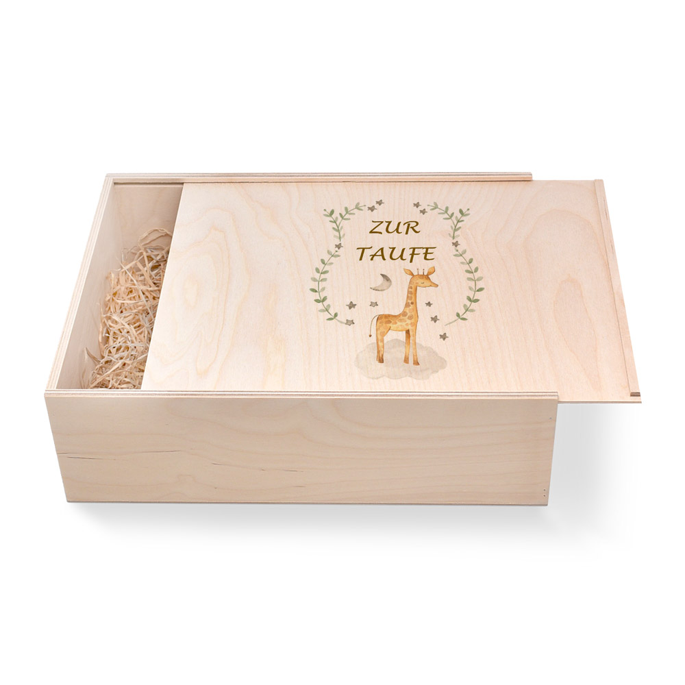 Große Geschenkbox aus Holz. Geschenkbox zum Geburtstag. Giraffe Große Geschenkbox aus Holz zum Geburtstag. Giraffe. Ideal als Geschenkbox für Männer oder Frauen. Geschenkbox groß individuell angefertigt. Online bestellen im Geschenke Online-Shop.