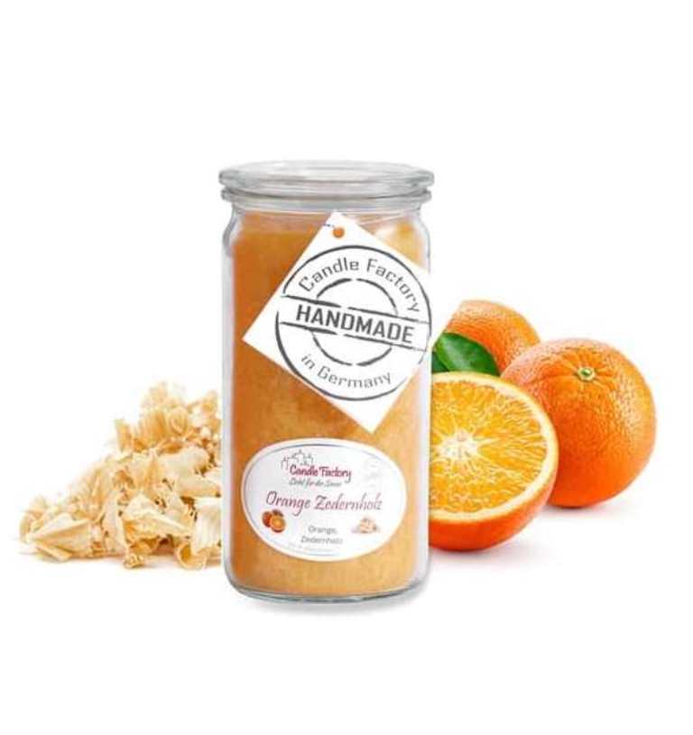 Hochwertige Duftkerze von Candle Factory Orange Zedernholz Mini Jumbo im Glas g?nstig in Kerzen Online Shop kaufen. Duftkerzen im Glas. Geschenkidee Orange Zedernholz Mini Jumbo im Glas