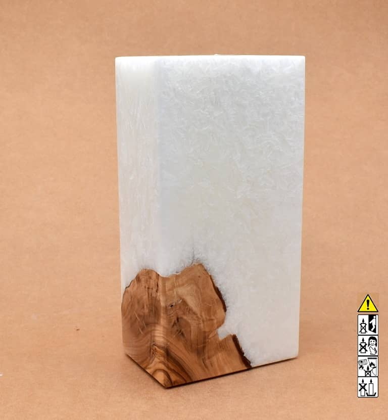 Kerze mit Holzeinsatz mit einem Teelicht ,Quader groß, 70x100x200mm unikat