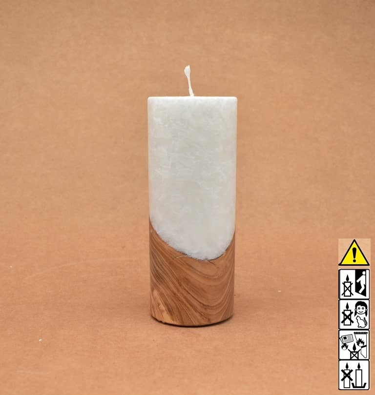 Zierliche Kerze mit Holz Unikat Rund 60 x 150 mm mit Docht Nr.: 7