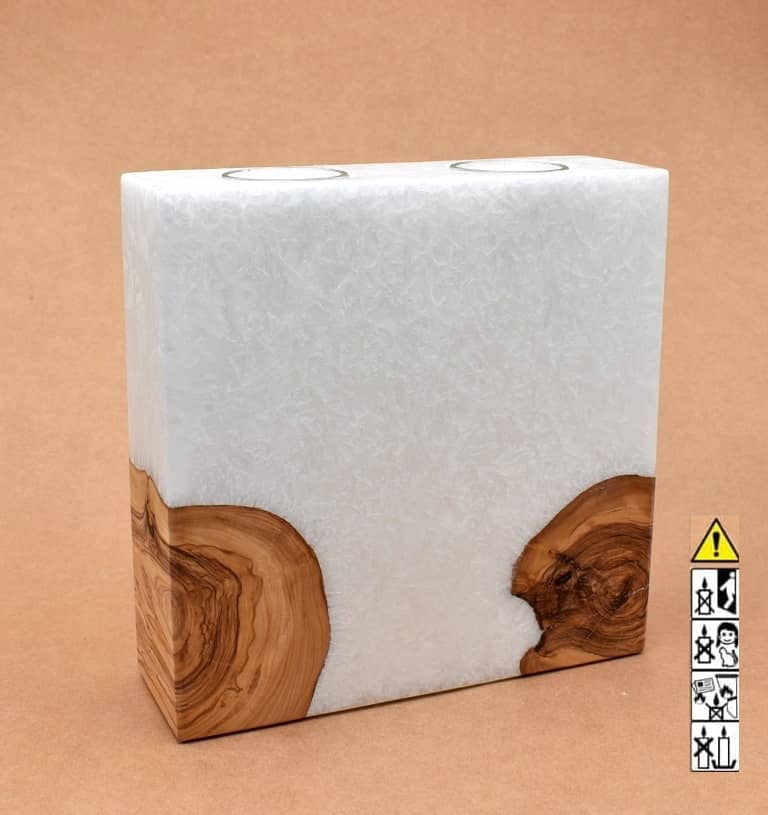 Kerze mit Holz Unikat Quader 70 x 200 x 200 mm 2 x Teelicht Nr.6. Jetzt in unserem Geschenke Onlineshop kaufen.