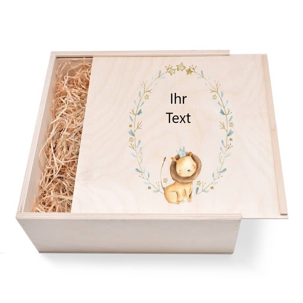 Geschenkbox aus Holz zur Taufe oder Geburt. Motiv: Löwe zur Taufe Geschenkbox aus Holz zur Taufe oder Geburt. Motiv: Löwe zur Taufe günstig in unserem Onlineshop kaufen. Personalisierte Geschenke online kaufen
