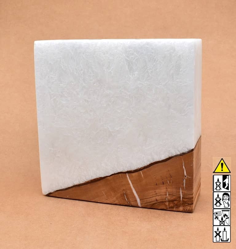 Kerze mit Sockel Holz Unikat Quader 60 x 200 x 200 mm 2 x Teelicht Nr.: 3