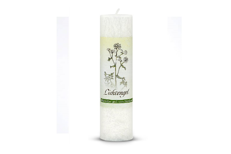 Allgäuer Heilkräuterkerze Lichtengel Allgäuer Heilkräuterkerze zum Thema Lichtengel in unserem Kerzen Online Shop kaufen. Als Geschenk für Sie oder Ihn. 100% Vegane Kerze. Hergestellt aus Olivenöl.