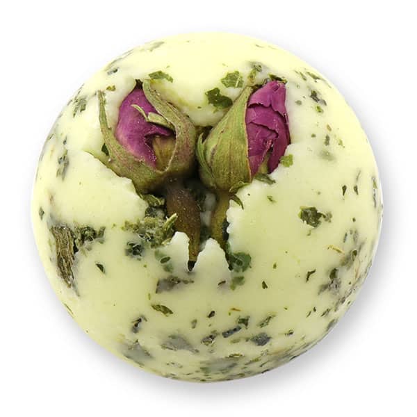 Badebutter-Kugel mit Schafmilch 50g mit Bestreuung Rosenknospe und Duft Wildrose verpackt in Cellobox Badebutter-Kugel mit Schafmilch 50g mit Bestreuung Rosenknospe und Duft Wildrose verpackt in Cellobox