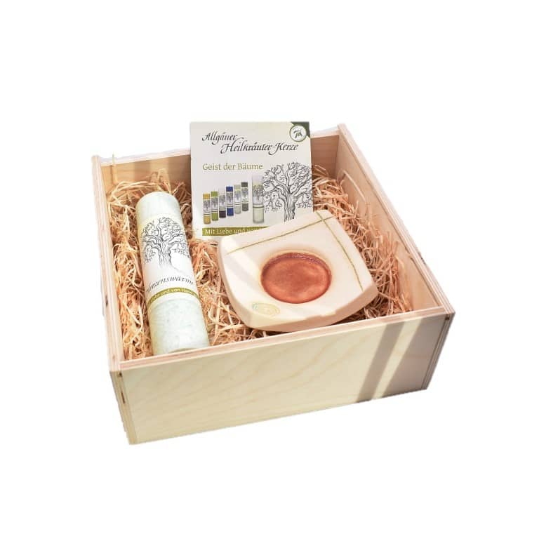 Geschenkset Allgäuer Heilkräuterkerze Herzenswärme mit Keramik Kerzenständer in Holzbox